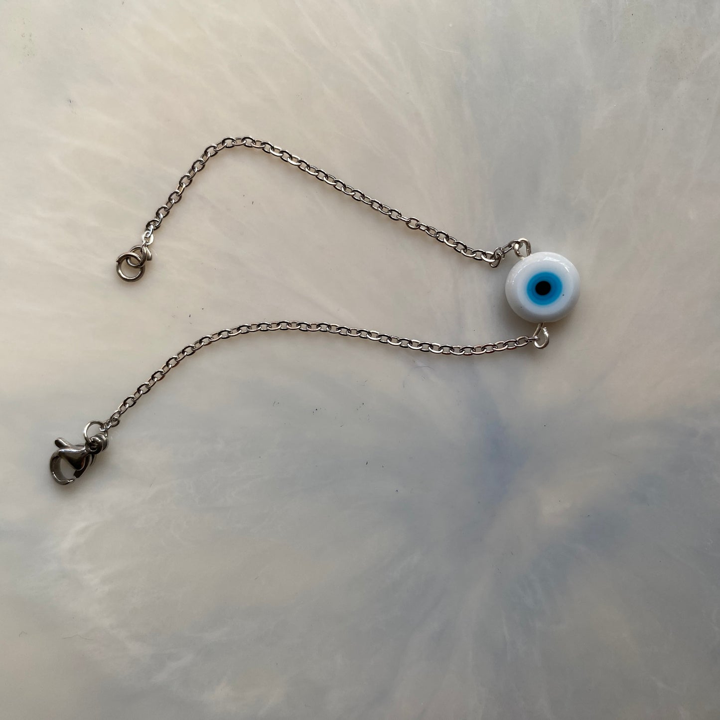 MINIMAL EVIL EYE BRACELET