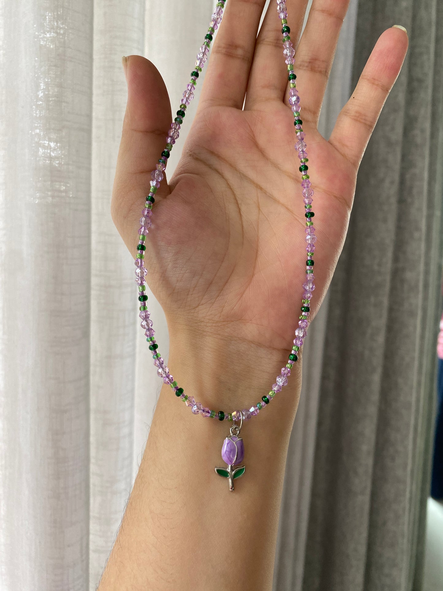 PURPLE TULIP CRYSTAL NECKLACE
