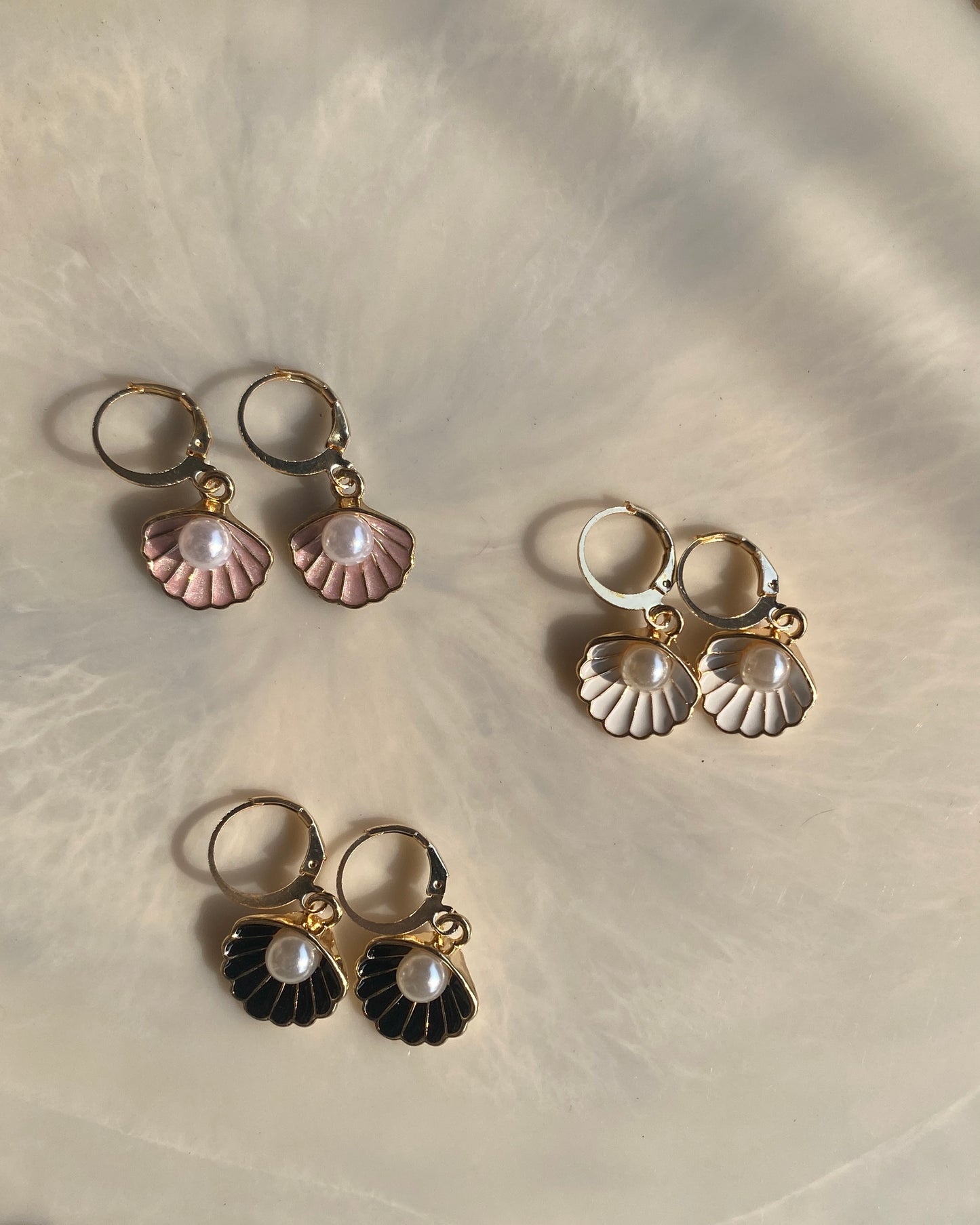 SEA SHELL WITH PEARL EARRINGS