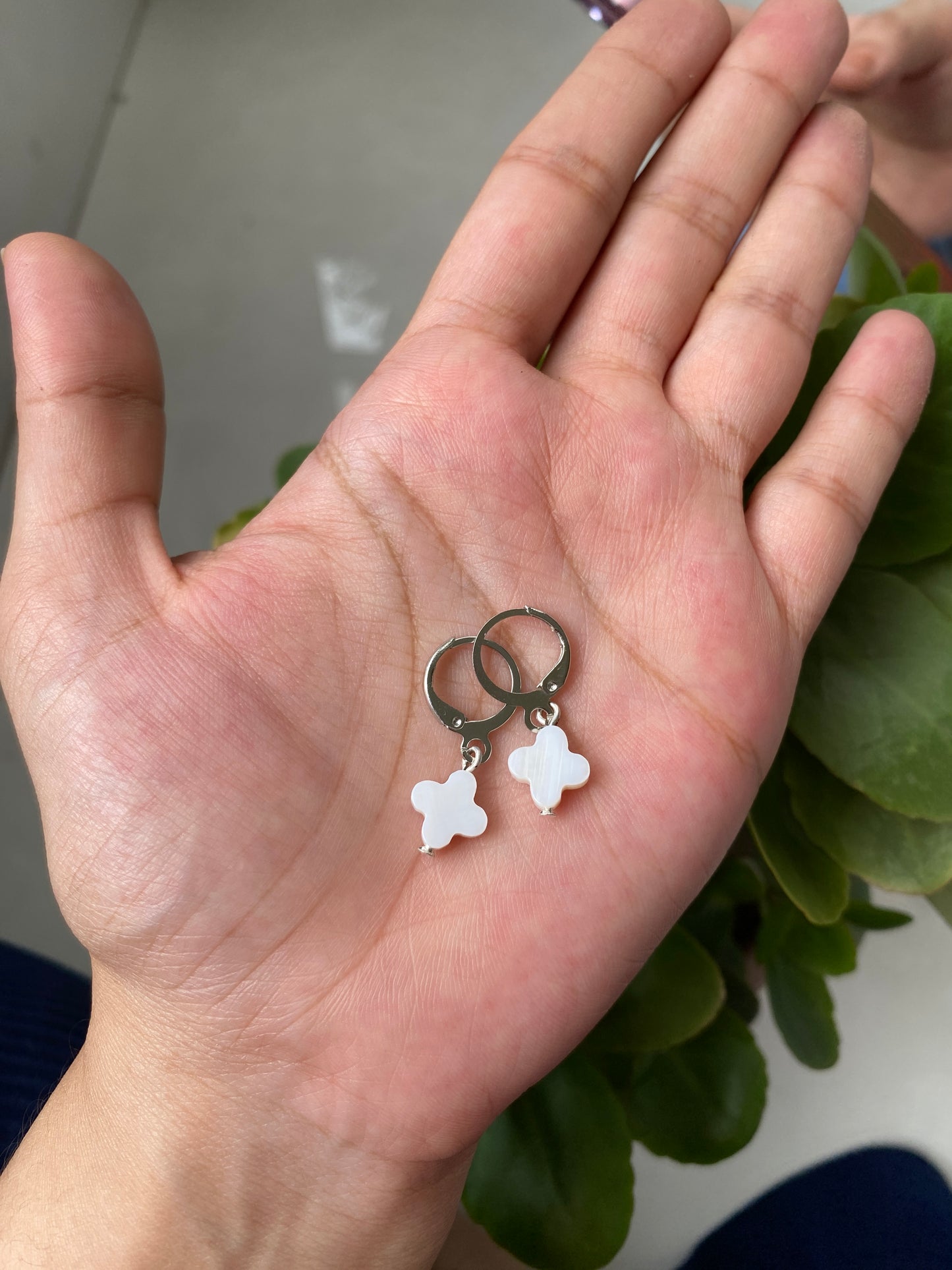 CLOVER MARBLE SHINE EARRINGS