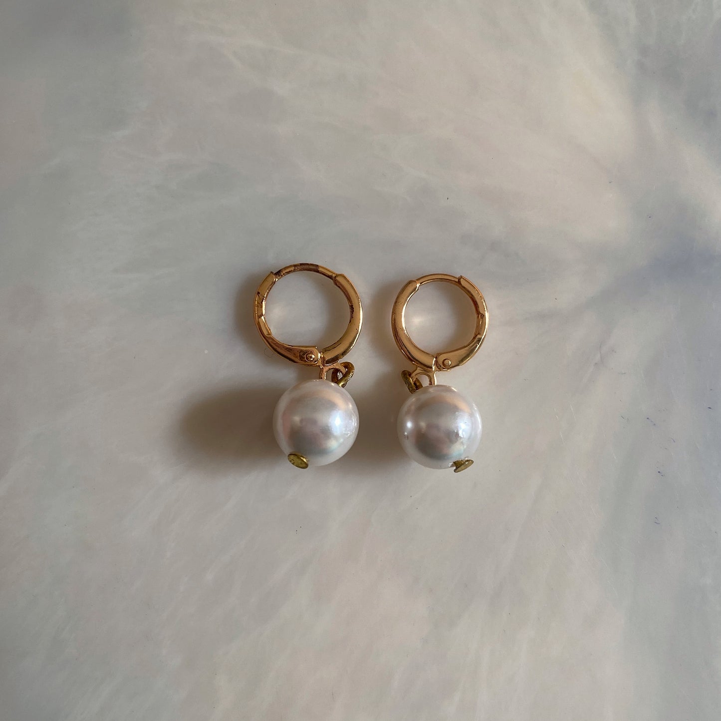 PEARL HUGGIE EARRINGS
