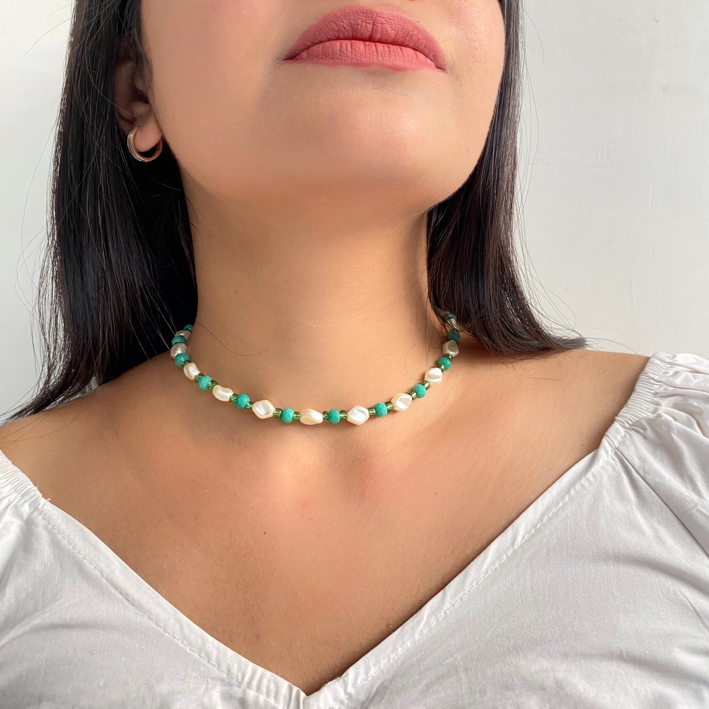 GREEN CRYSTAL CHOKER NECKLACE