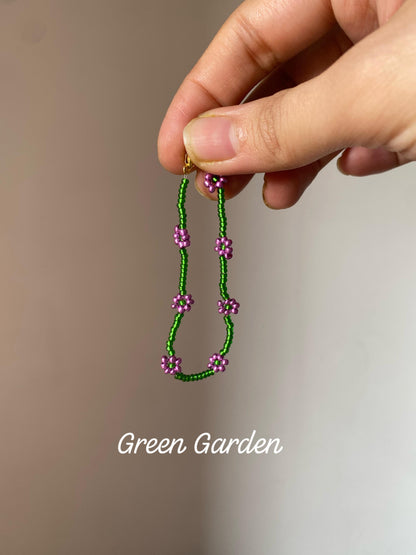 BEADED FLOWER DESIGNS - BRACELET - NECKLACE - ANKLET