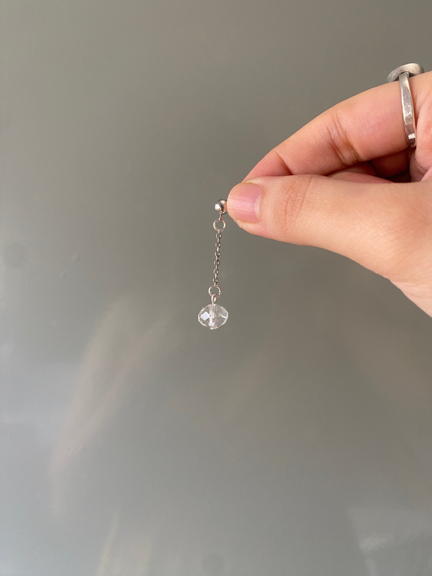 DANGLING CRYSTAL DROP EARRINGS