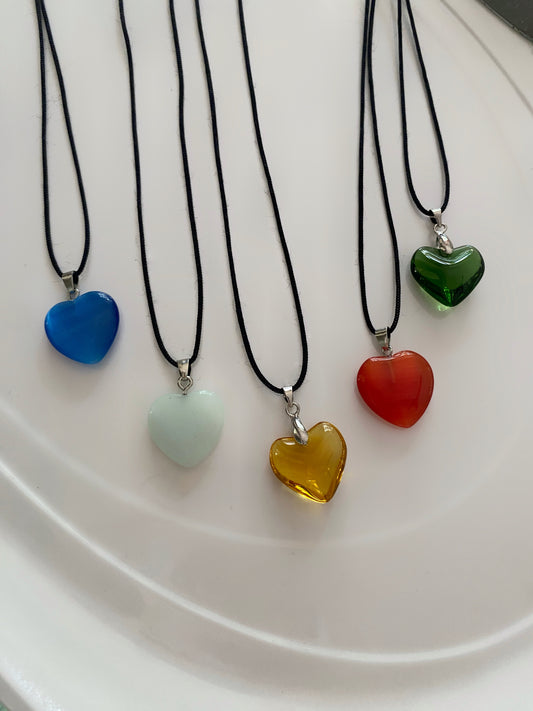 OPAL HEART NECKLACE WITH THREAD