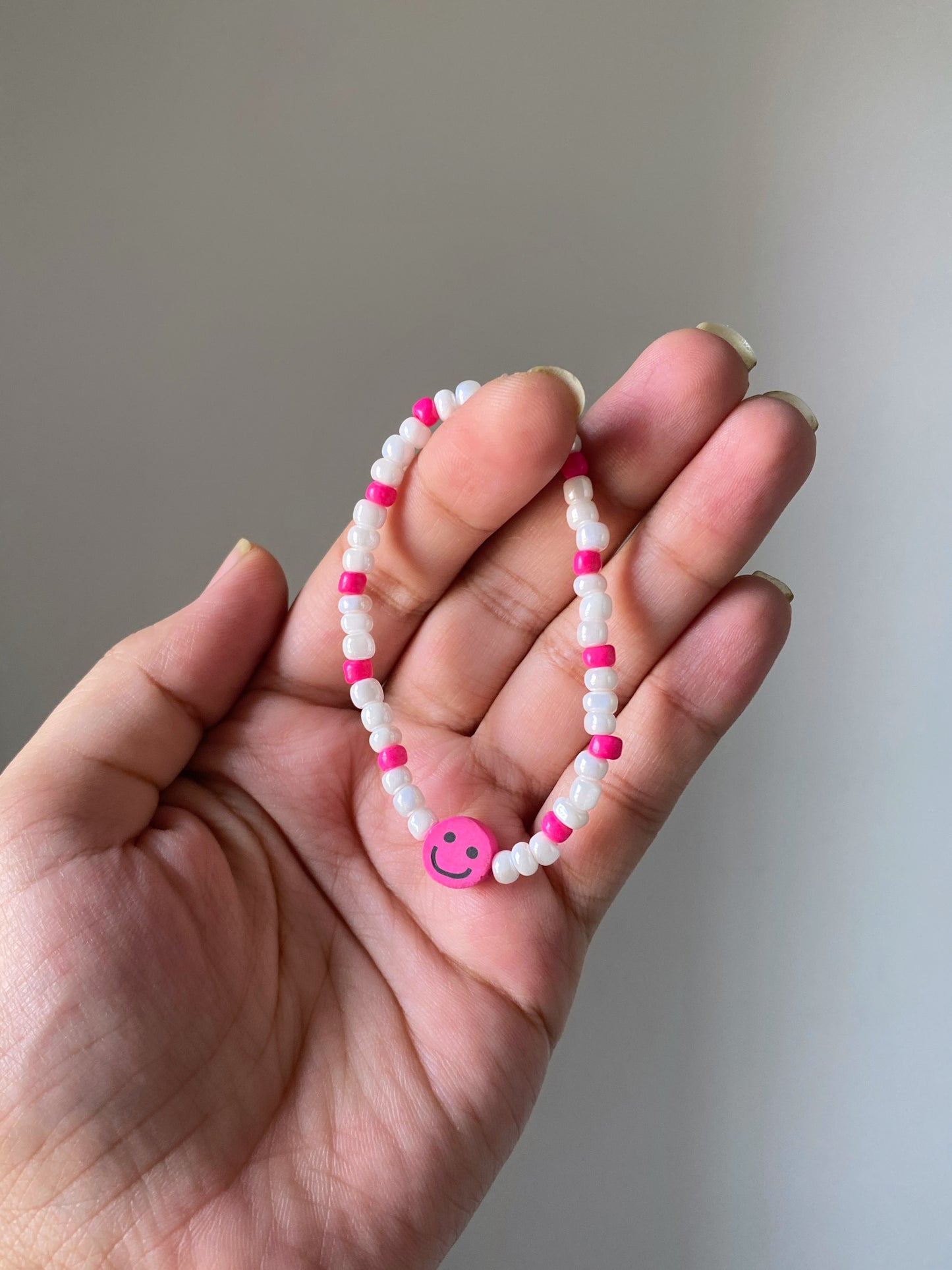 PINK SMILY BRACELET