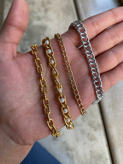 ELEGANT CHAIN BRACELET