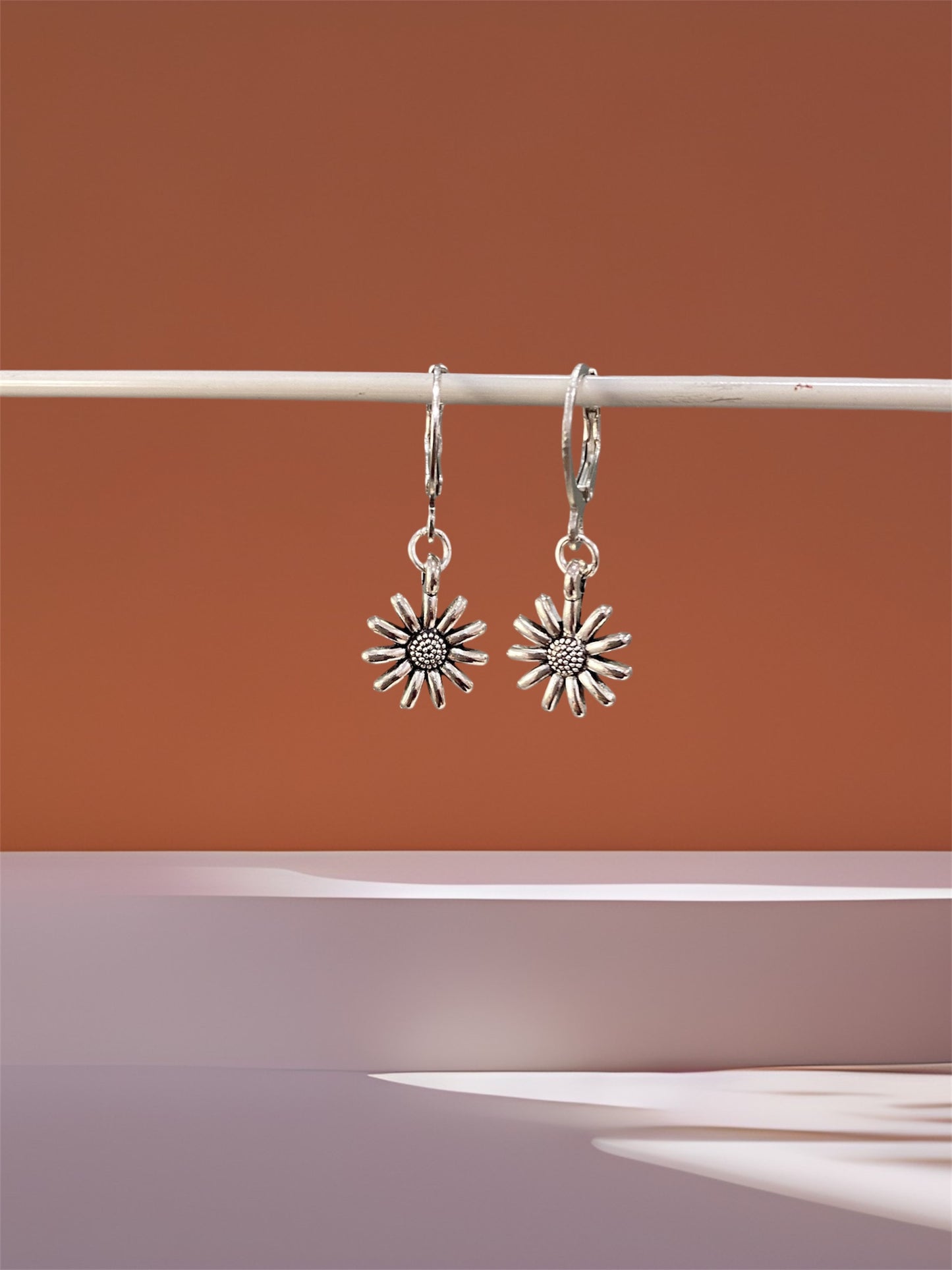 SILVER SUNFLOWER EARRINGS