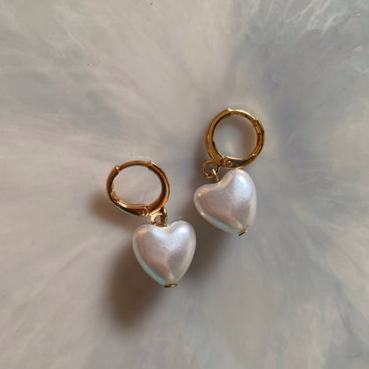 HEART PEARL EARRINGS