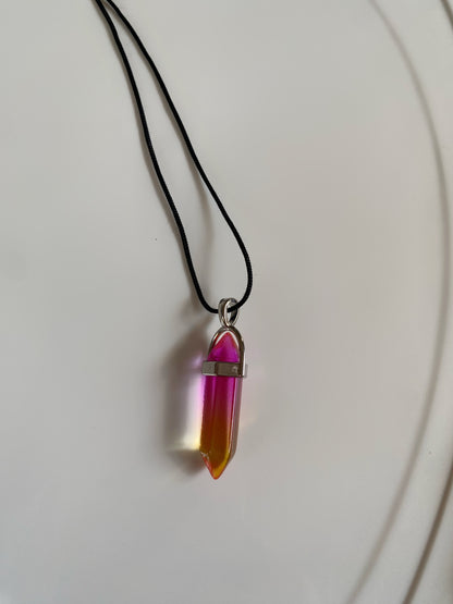 UNISEX PENCIL CRYSTAL PENDENT WITH THREAD NECKLACE