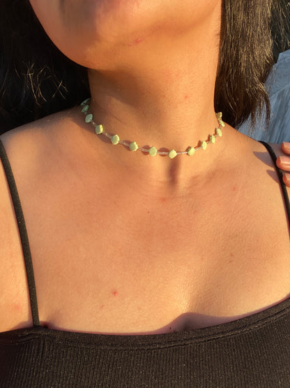 GREEN SHELL NECKLACE