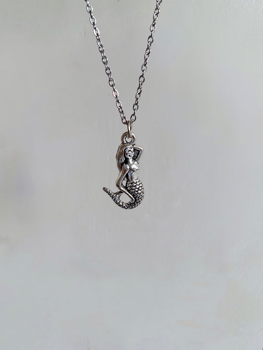 MERMAID NECKLACE