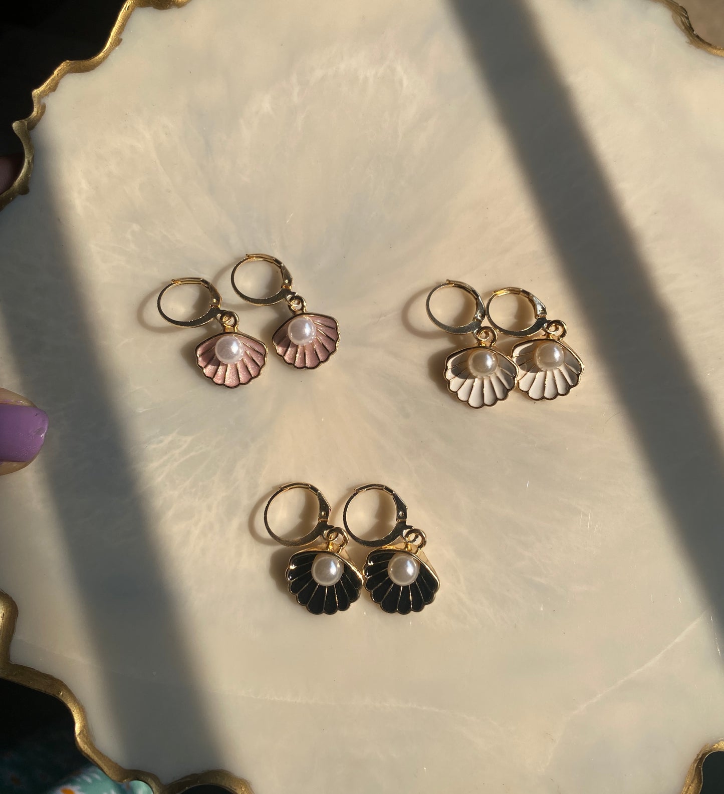 SEA SHELL WITH PEARL EARRINGS