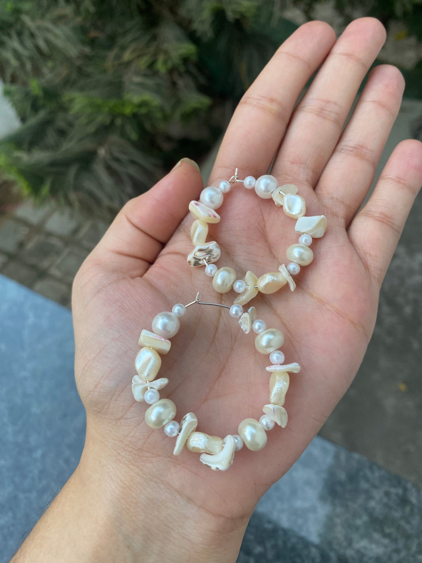 BOHO SHELL PEARL HOOP EARRINGS