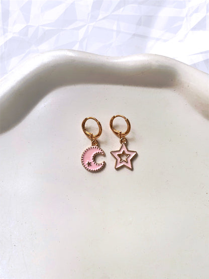 MOON AND STAR ASYMMETRICAL HUGGIE EARRINGS