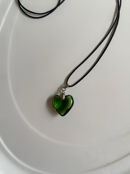 OPAL HEART NECKLACE WITH THREAD