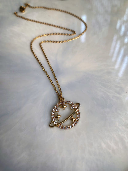 DIAMOND STUDED SATURN NECKLACE