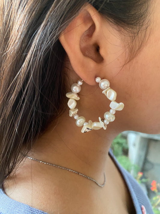 BOHO SHELL PEARL HOOP EARRINGS