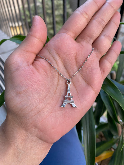 EIFFEL TOWER NECKLACE