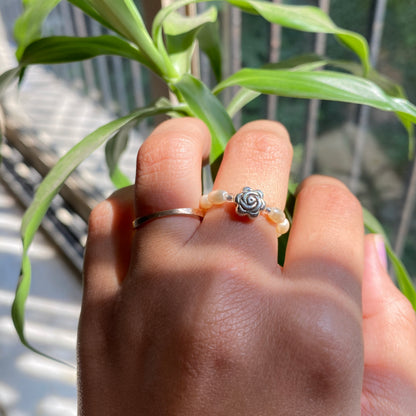 RICE PEARLS FLOWER RING