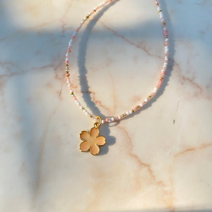 NUDE FLOWER NECKLACE