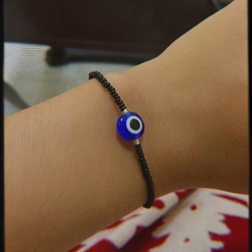 Black Seed beaded Evil eye bracelet