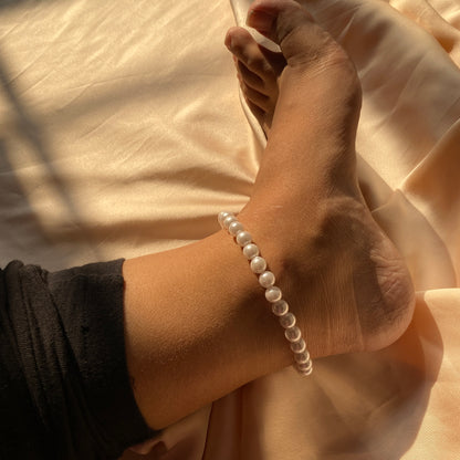 PlAIN PEARL ANKLETS