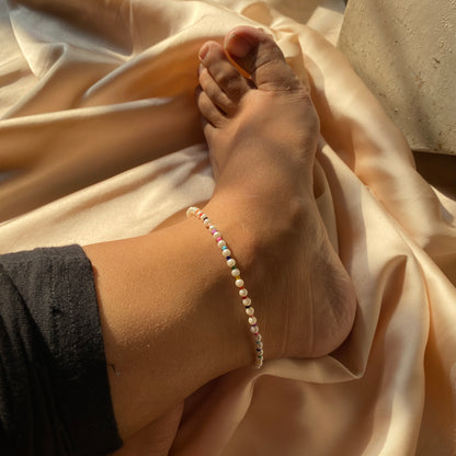 SMALL PEARL ANKLETS WITH BEADS