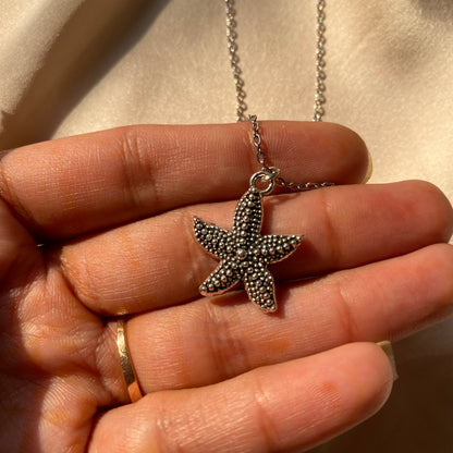 STARFISH SILVER NECKLACE