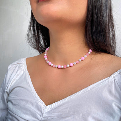 PINK PEARLS CHOKER