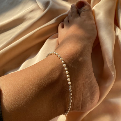 SMALL PEARL ANKLETS WITH BEADS